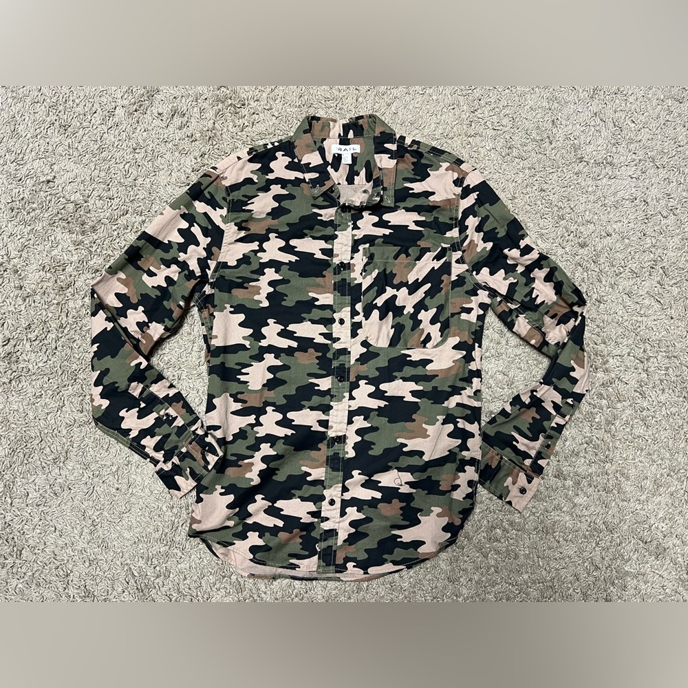 The Rail (Nordstrom), Men’s Long Sleeve Camouflage Print Shirt, US Size: Large